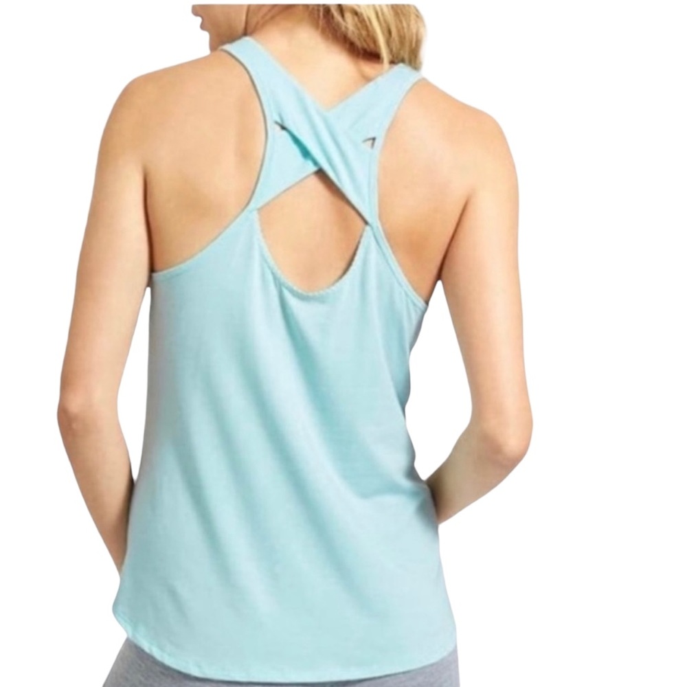 ATHLETA Yogini Crossback Racerback Curved Hem Sport Top in Light Aqua